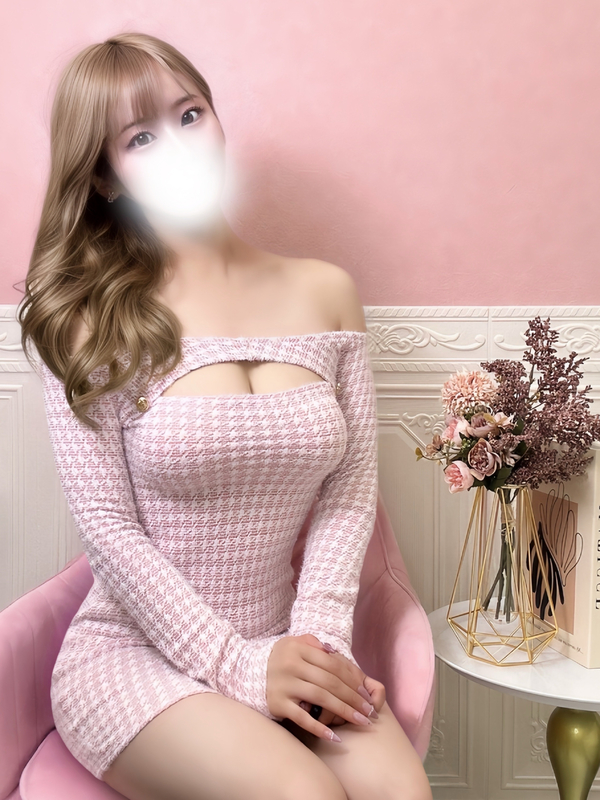 美月サナ