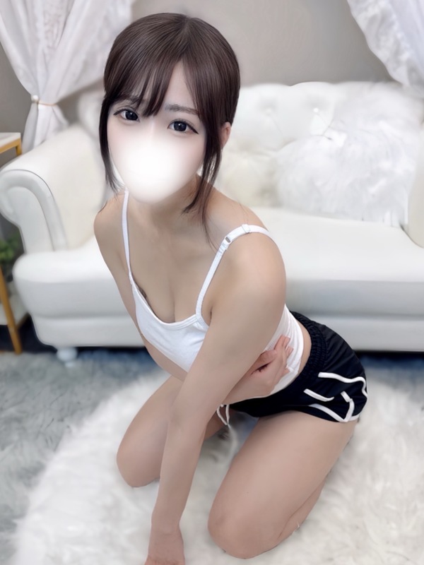 松井なな